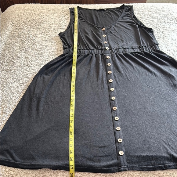 🖤 Women’s Black Tank Dress w/ Pockets & Button Detail – Size XL - Picture 2 of 8